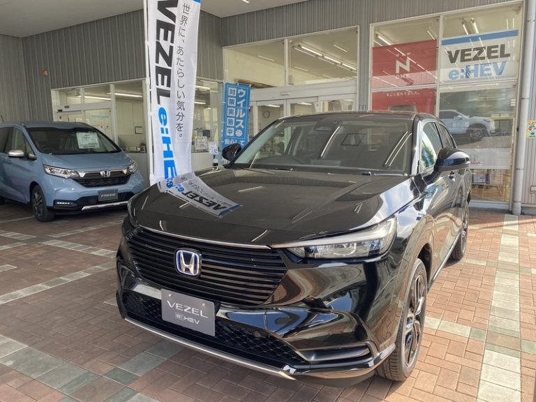 [清閑町店] 新型VEZEL来ました！！！