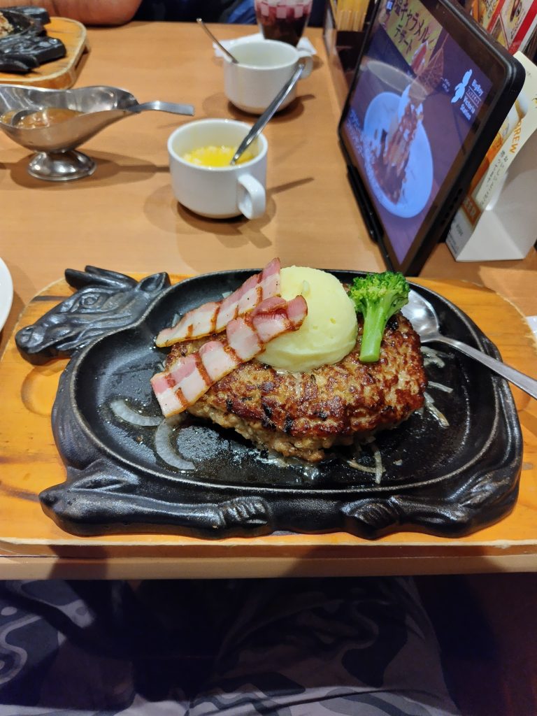 稀に現れるラーメン特集